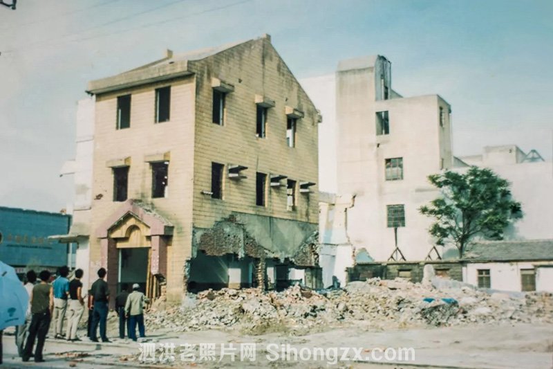 00年的泗洪步行街前貌拆迁时的老照片